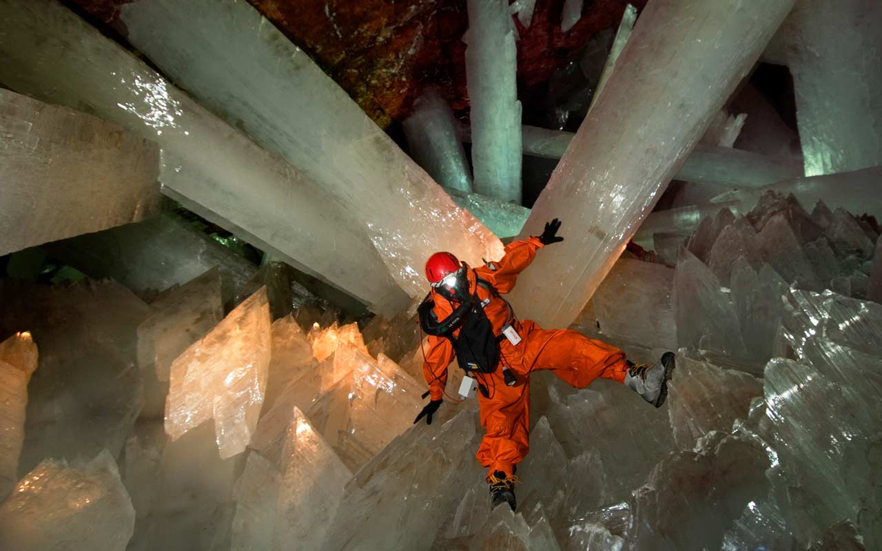 The Giant Crystal Cave in Mexico