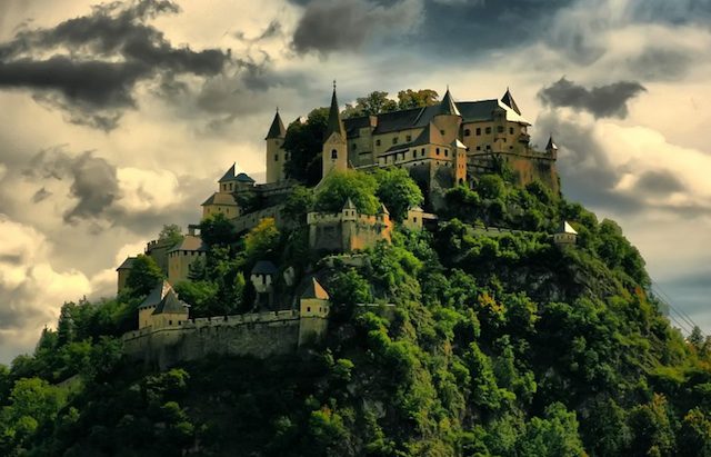 Burg Hochosterwitz:  the “Snow-White” Castle in Carinthia