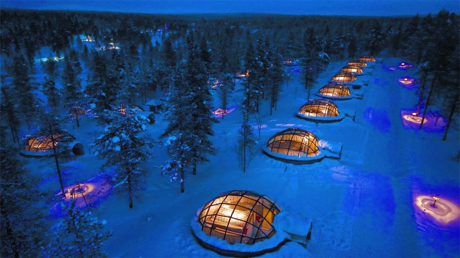 Hotel Kakslauttanen: The glass igloo hotel