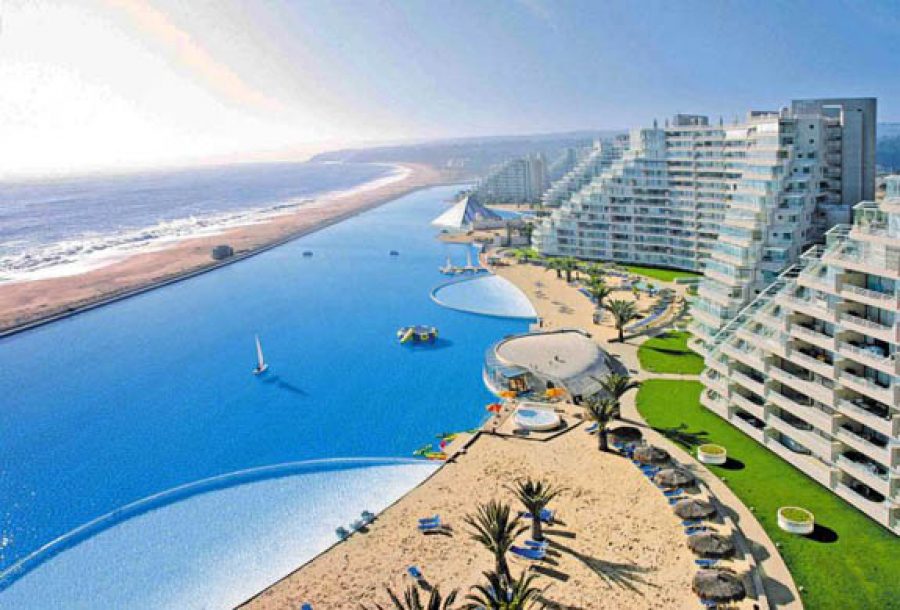 World’s Largest Pool: Big Enough to Make You Lost
