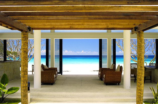 Racha Lobby Bar