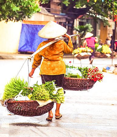 flower vendor in Old Quarter