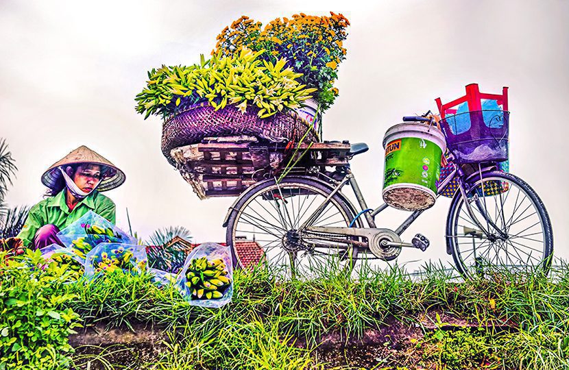 Grasshopper Mekong Bicycle Tour locals