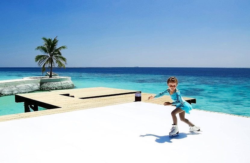 Jumeirah Vittaveli Ice rink