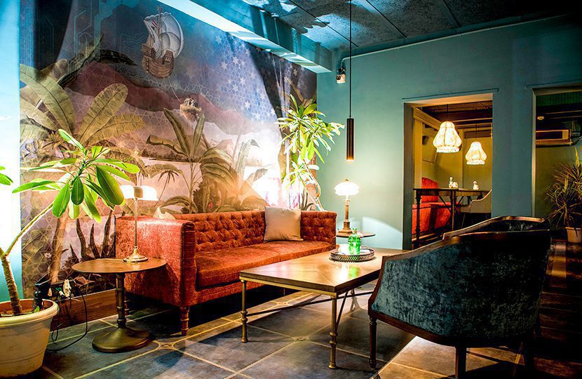 EAT Relaxed ambience at Slink & Bardot