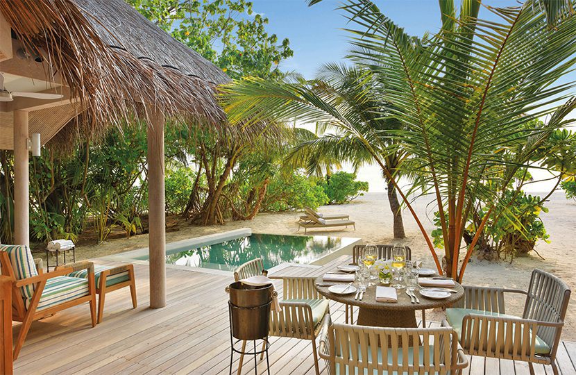 Kanuharu Grand Beach Pool Villa Deck