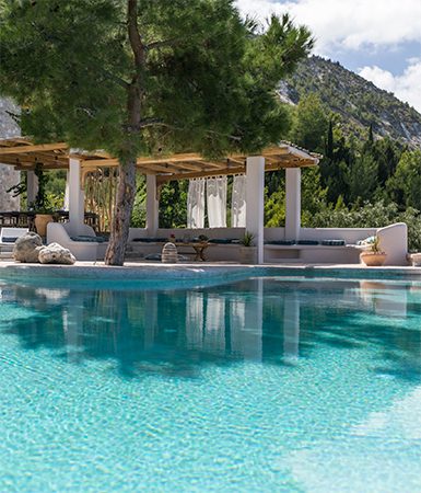 Madreterra in Lefkada. Blending coastal charm with chic style