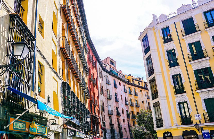 Apartments along Calle Cava de San Miguel