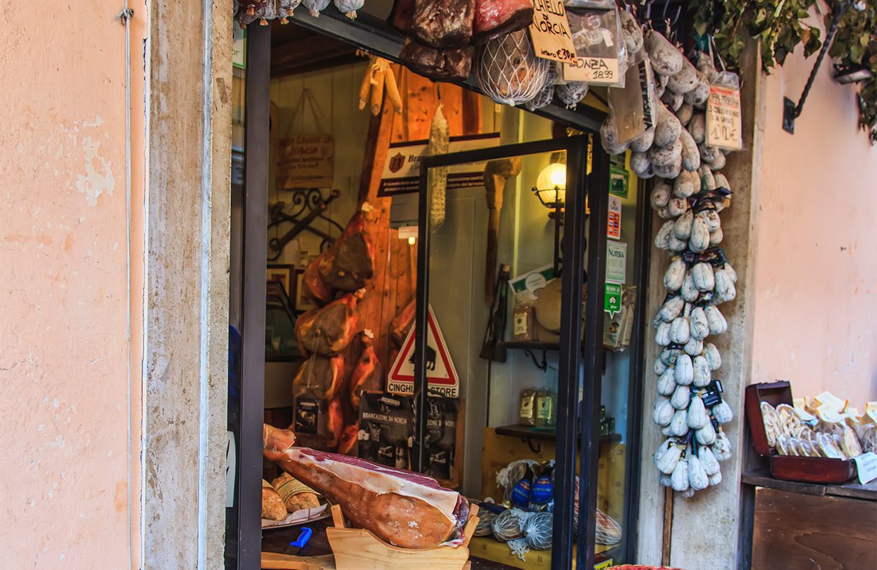  Just a few cured meat shops still standing in Norcia - 
