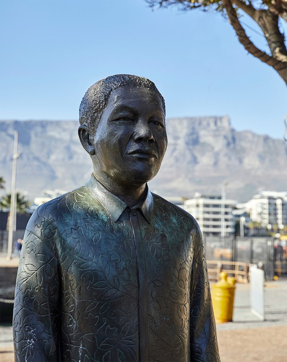 Mandela statue along V&A Waterfront by local sculptor Claudette Schreuders