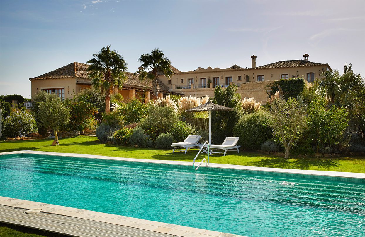 Luxurious pool area of Casa de la Siesta – Cadiz