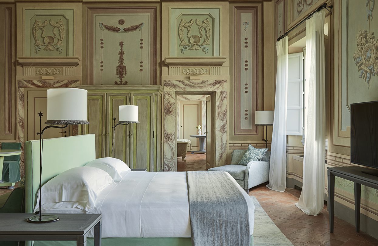 Heritage Suite bedroom of Castello Del Nero