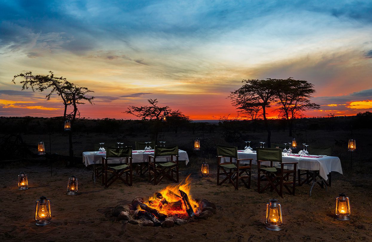 Mahali mzuri bush dinner