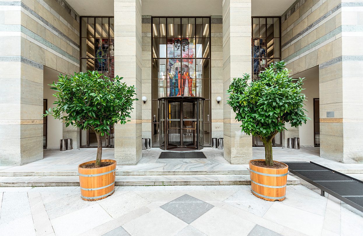 Cortile dell'edificio principale della Kunsthalle di Basilea, Lauschsicht dell'Ufficio Nazionale Svizzero del Turismo.