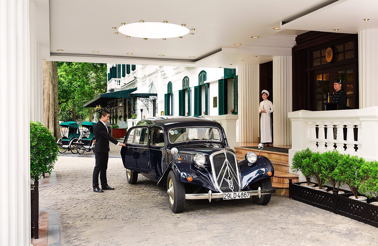 Sofitel Legend Metropole Hanoi 1950's Citroen City Tour