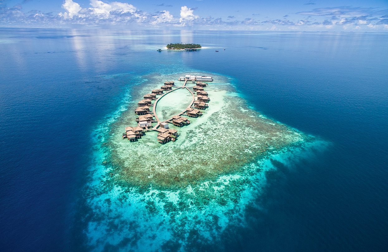 Aerial view of Meradhoo Island