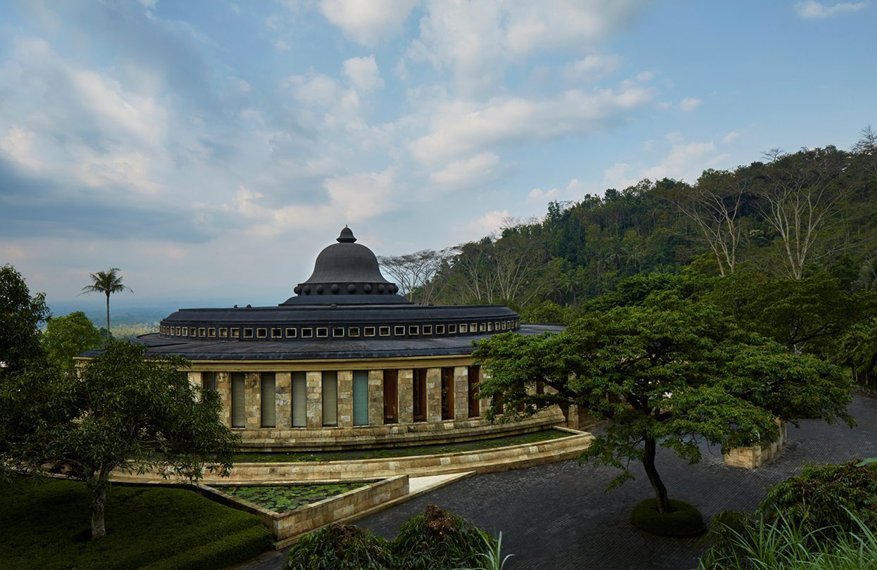 Amanjiwo, Indonesia - Main Building Rotunda