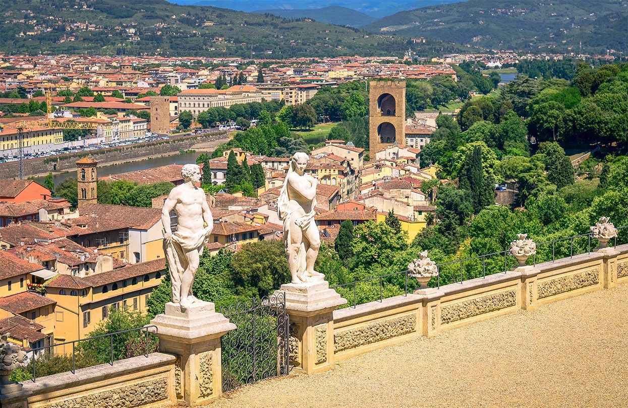 Statues-in-Bardini-Gardens-in-Florence-By-Marina-J