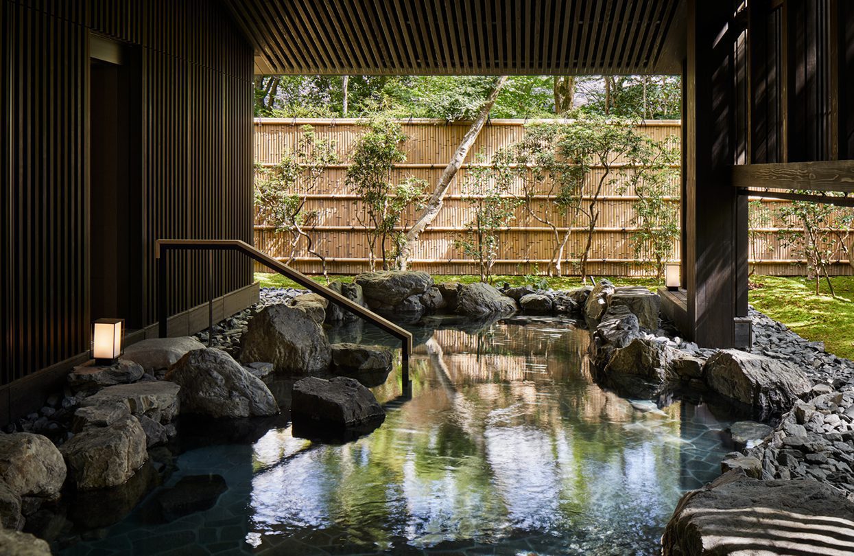 Outdoor Onsen, Aman Spa