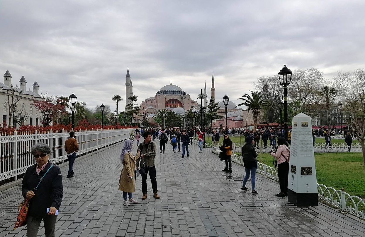 The general vicinity of Hagia Sophia is usually crowded with both locals and tourists