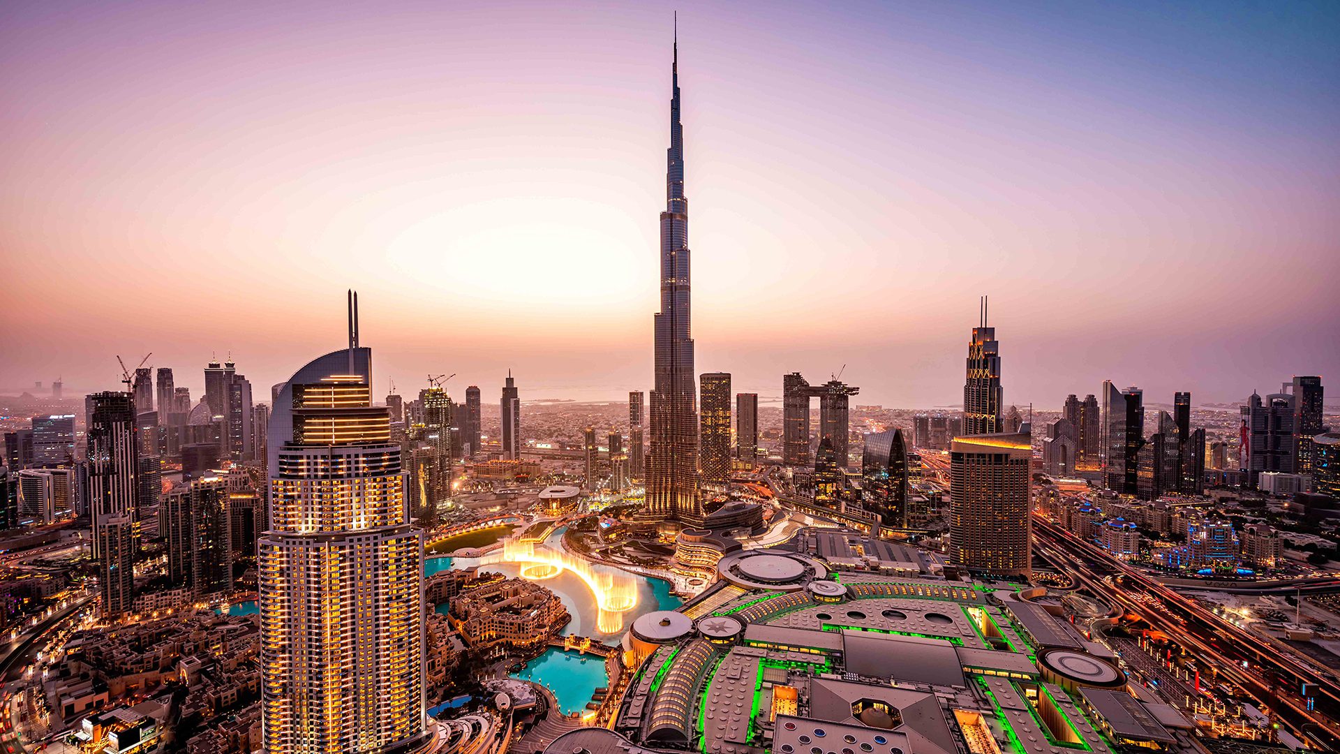 Dubai skyline to shine again