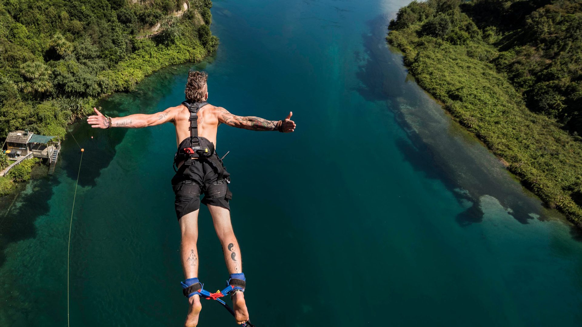 Taupo-Bungy-Image-by-Mead-Norton-Tourism-New-Zealand