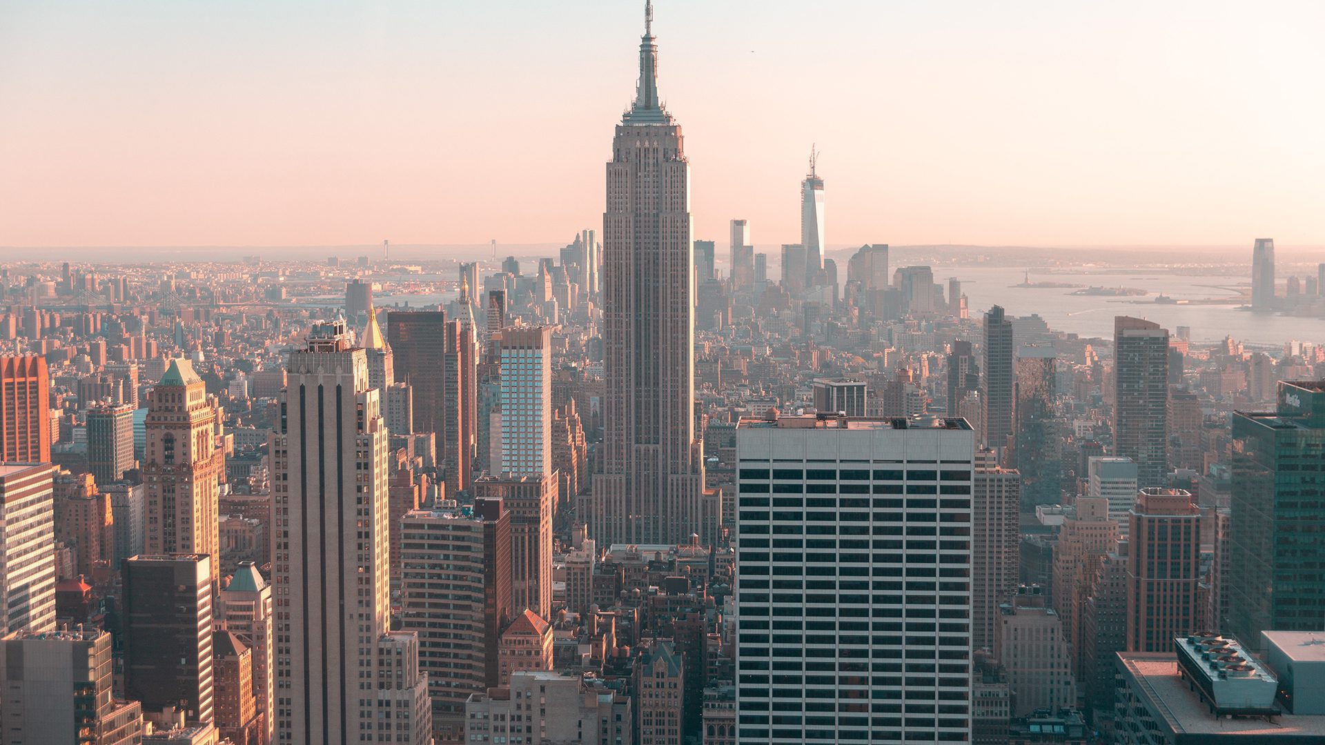 New York, photo by Roberto Vivancos from Pexels