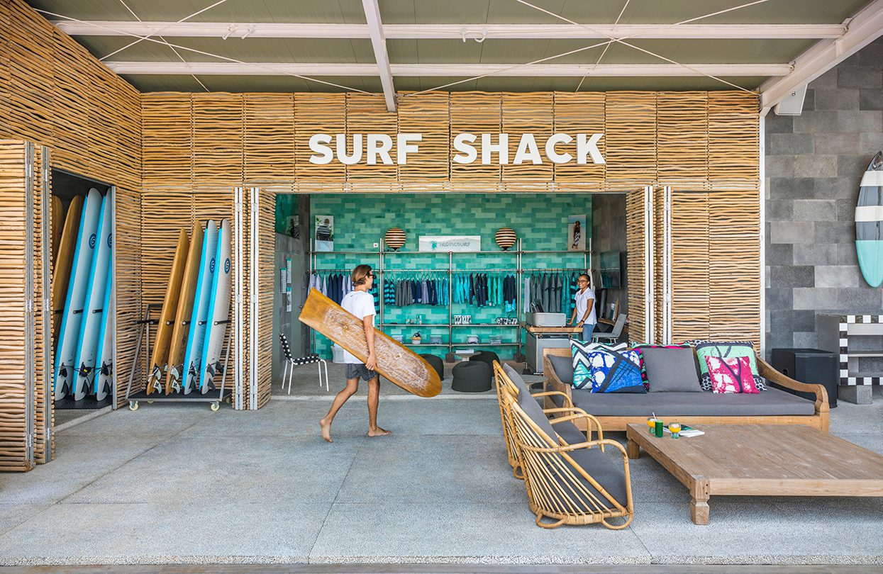 COMO Uma Canggu's Surf school by Tropicsurf