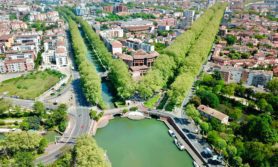 The Canal du Midi, the twin bridges and the port of the embourure in Toulouse in France, Photo by Colibri Vision, Shutterstock
