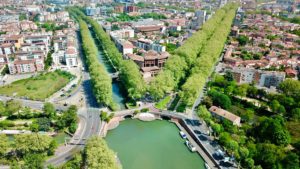 The Canal du Midi, the twin bridges and the port of the embourure in Toulouse in France, Photo by Colibri Vision, Shutterstock
