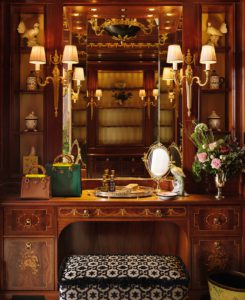 London Savoy Royal Suite