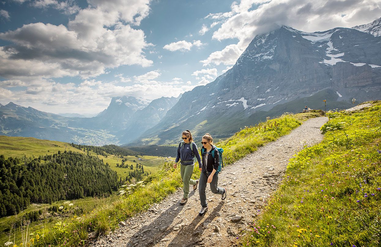Hiking along the Panorama Trail, image copyright Jungfrau Region Tourismus AG