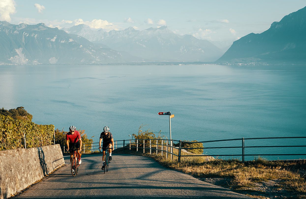 Bike ride in Lavaux, Image by Switzerland Tourism
