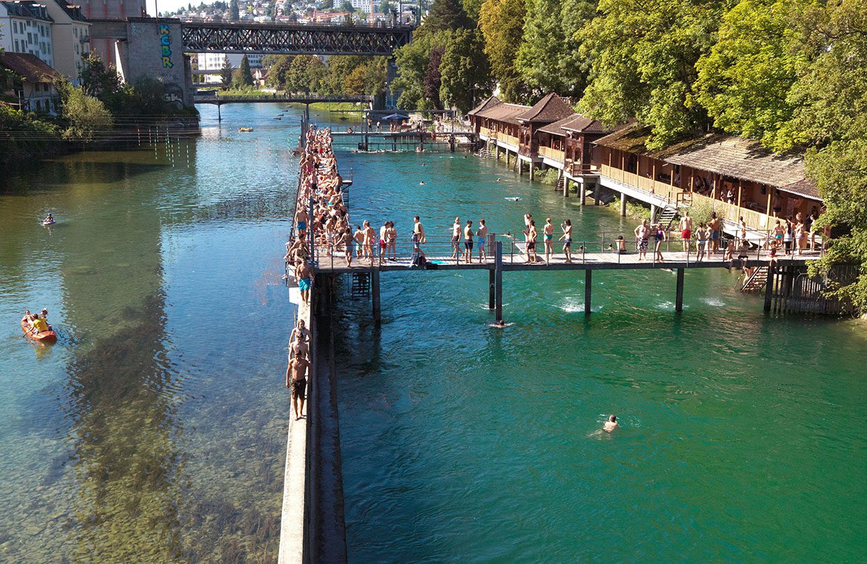 Flussbad, Unterer Letten, image by Siggi Bucher, Zürich Tourismus