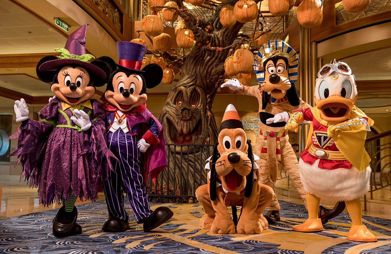 Halloween on the High Seas – The Pumpkin Tree Aboard the Disney Dream