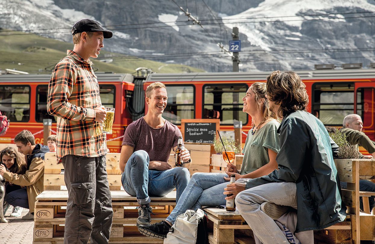 Restaurant Kleine Scheidegg, image by Jungfraubahnen