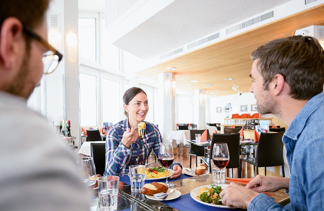 Restaurant Crystal Jungfraujoch Top-Of-Europe, image by Jungfraubahnen