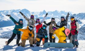 Winter sport enthusiasts at Parsenn ski area in Davos Klosters, image by Frederik Kalbermatten, Switzerland Tourism