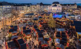 Christmas market at Sechseläutenplatz, image by Alex Buschor, Zürich Tourism
