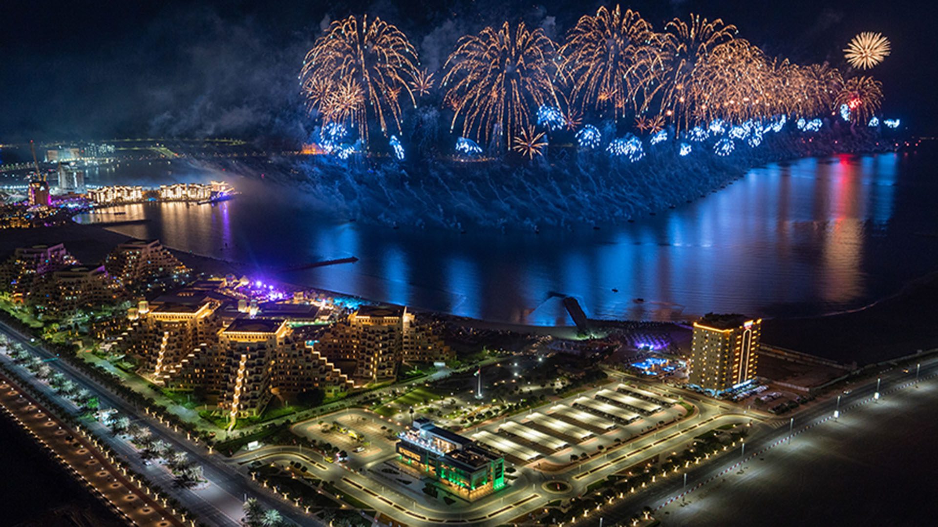 Ras al khaimah fireworks