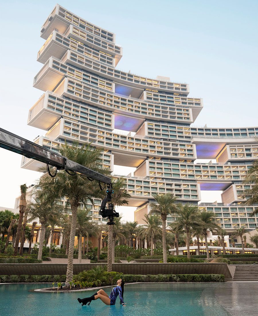 Tate McRae against the striking backdrop of Dubai’s Atlantis The Royal hotel, photo by Cedric Ribeiro, Getty Images for Atlantis Dubai