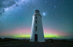 Witness Aurora Australis in Tasmania, this is the Cape Bruny Lighthouse, photo by Luke Tscharke