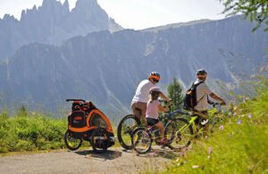 E bikes and Bambini Bikes in Cortina, Credits Ute Dandrea