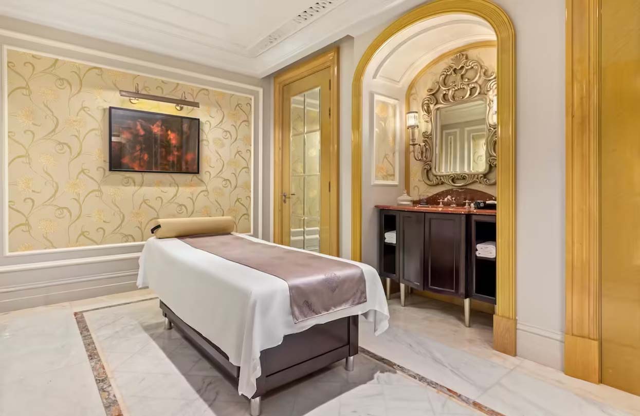 Living the Suite Life at Al Habtoor Palace Dubai - Royal Suite