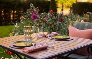 Sandwiched between the elegant symmetry of Knightsbridge and the rolling lawns of South Carriage Drive