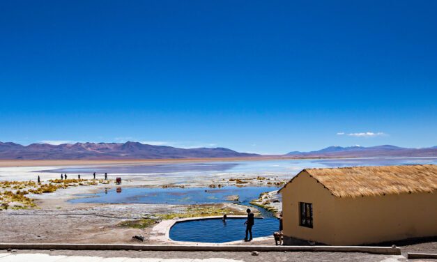 10 Places To See With Your Own Eyes & How To Do Them Beautifully