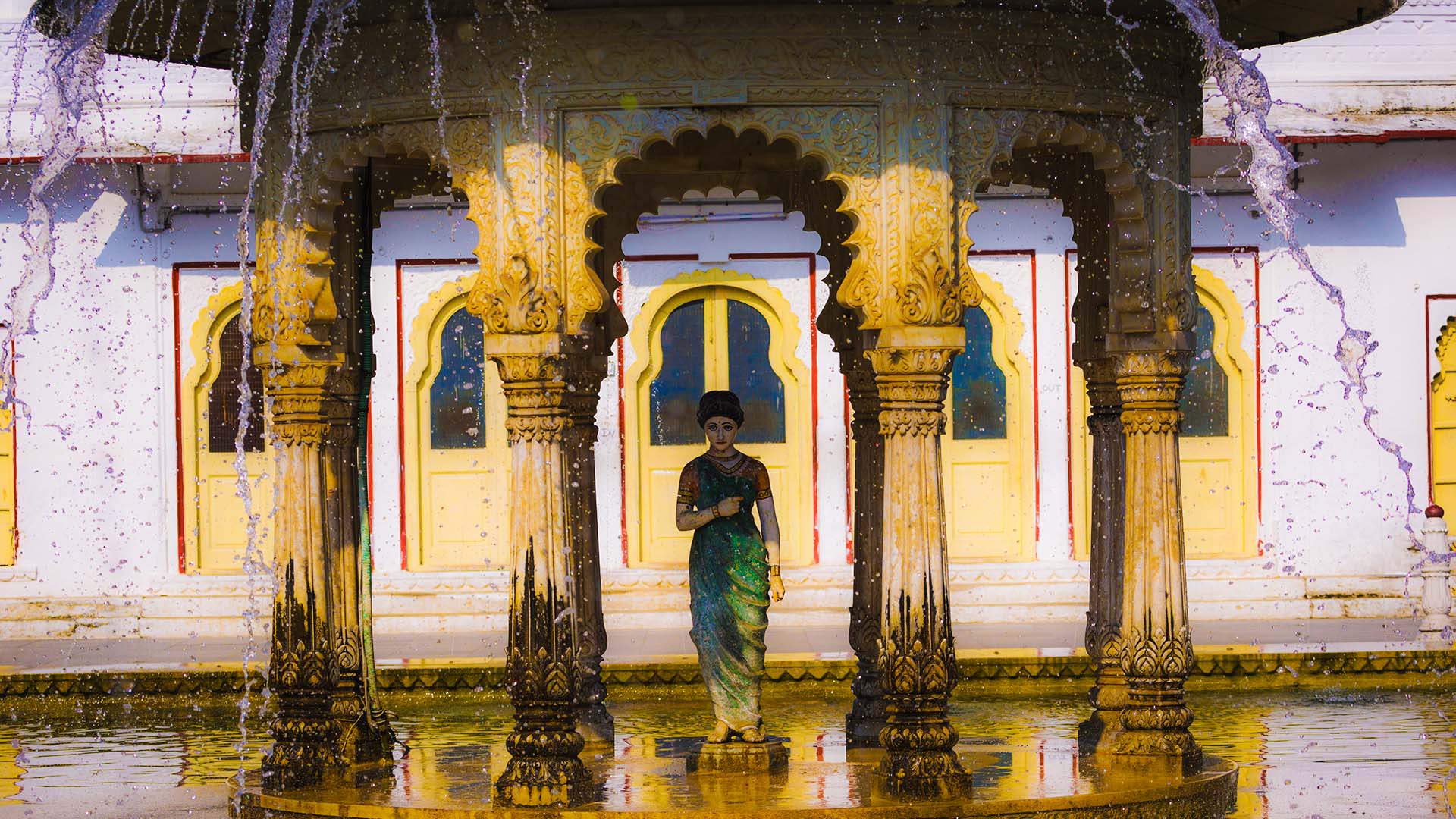 Saheliyon-ki-Bari in Udaipur, image by Curioso Photography, Shutterstock Saheliyon-ki-Bari in Udaipur, image by Curioso Photography, Shutterstock