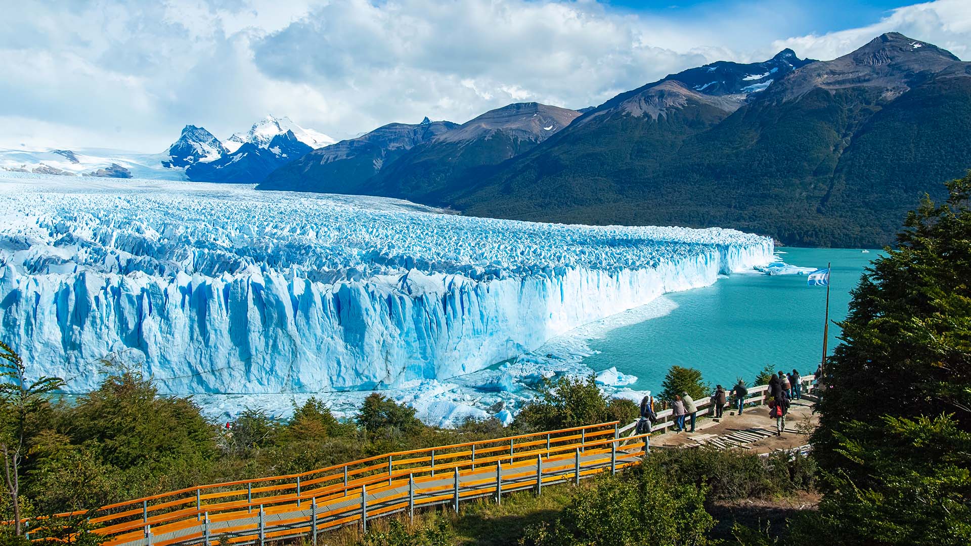 The Perito Moreno Glacier in Los Glaciares National Park, Argentina, Image by Wirestock Creators, Shutterstock The Perito Moreno Glacier in Los Glaciares National Park, Argentina, Image by Wirestock Creators, Shutterstock